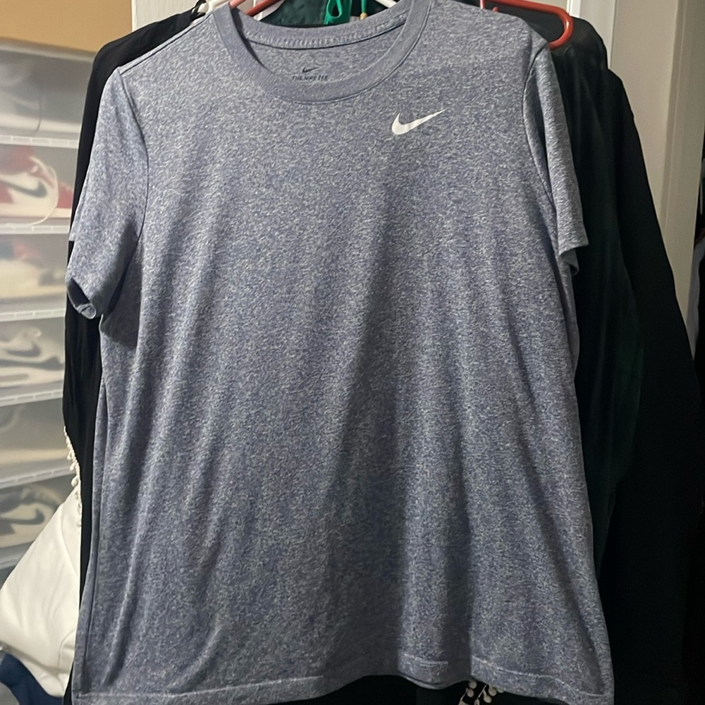 Women’s Nike Dri-fit shirt